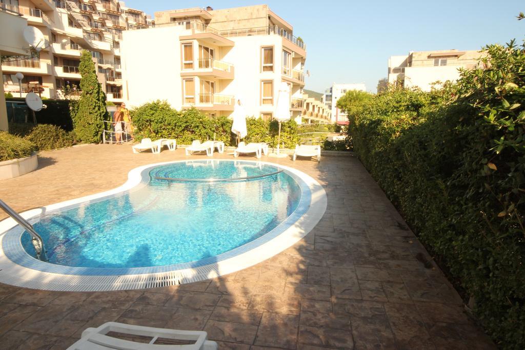 Menada Belle View Apartments Свети-Влас Экстерьер фото