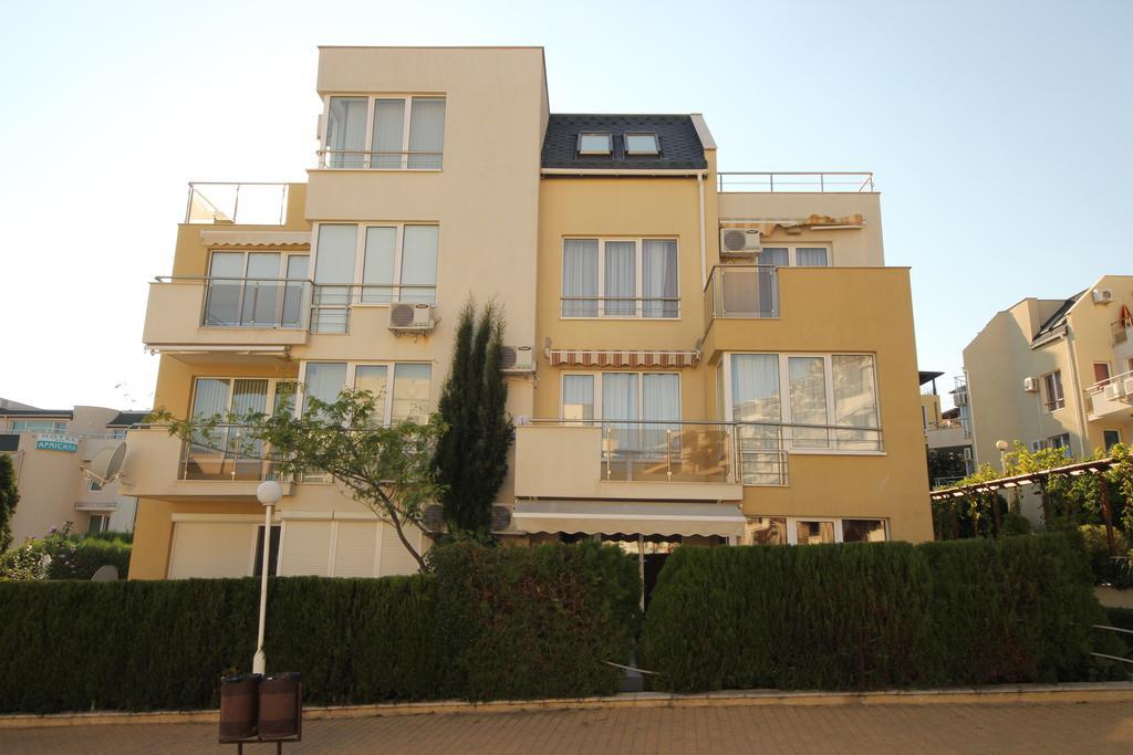 Menada Belle View Apartments Свети-Влас Экстерьер фото